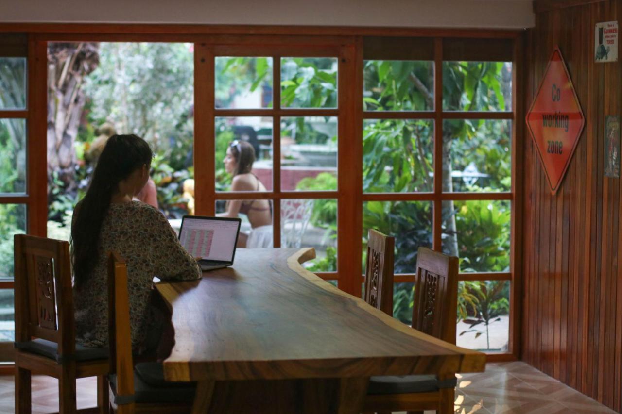 Namphung Phuket Boutique Resort Rawai Extérieur photo