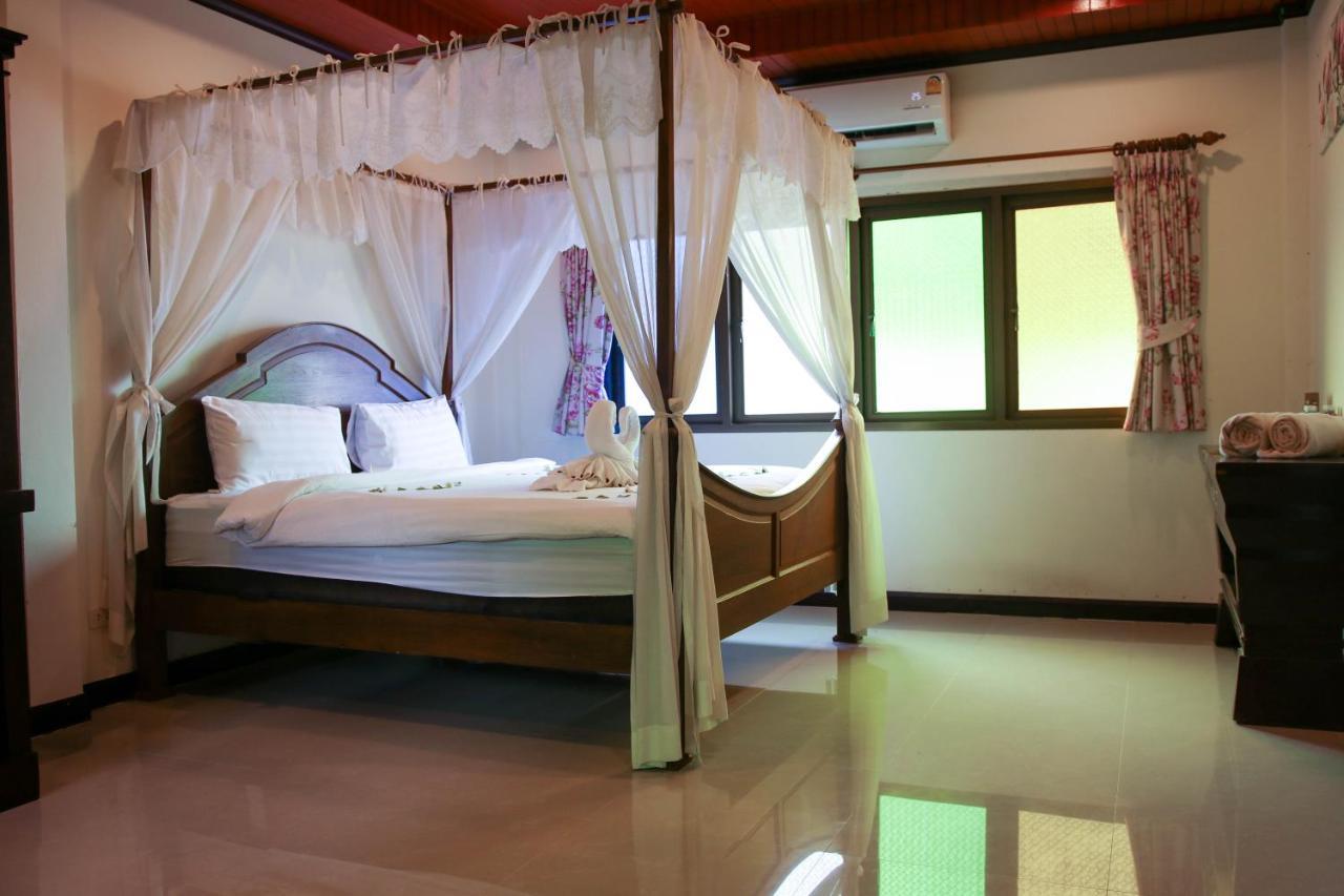 Namphung Phuket Boutique Resort Rawai Extérieur photo