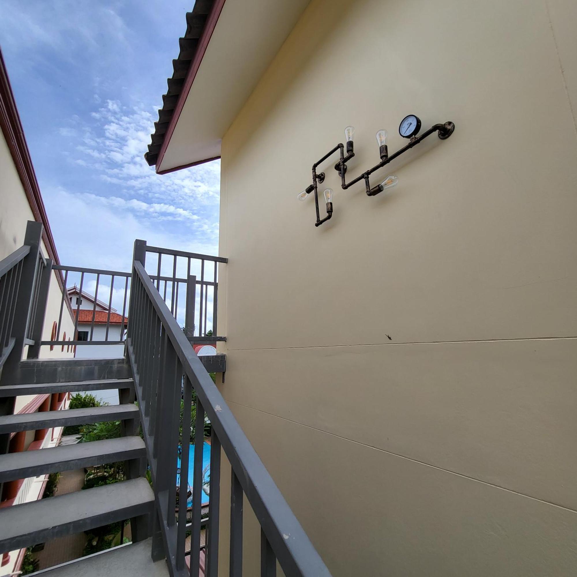 Namphung Phuket Boutique Resort Rawai Extérieur photo