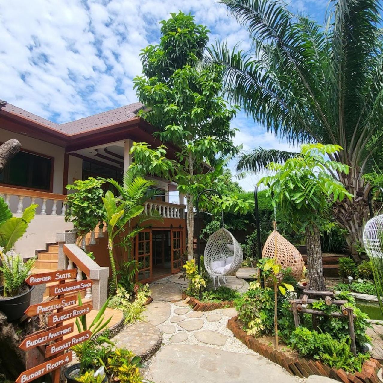 Namphung Phuket Boutique Resort Rawai Extérieur photo