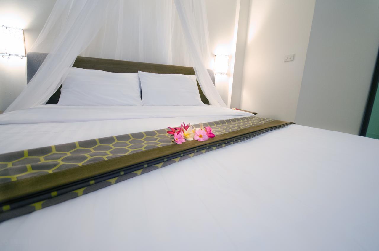 Namphung Phuket Boutique Resort Rawai Extérieur photo