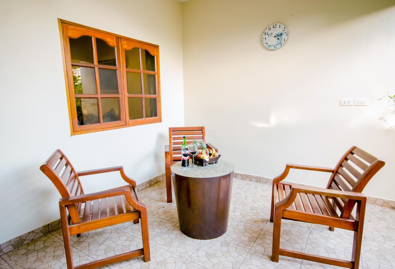 Namphung Phuket Boutique Resort Rawai Extérieur photo
